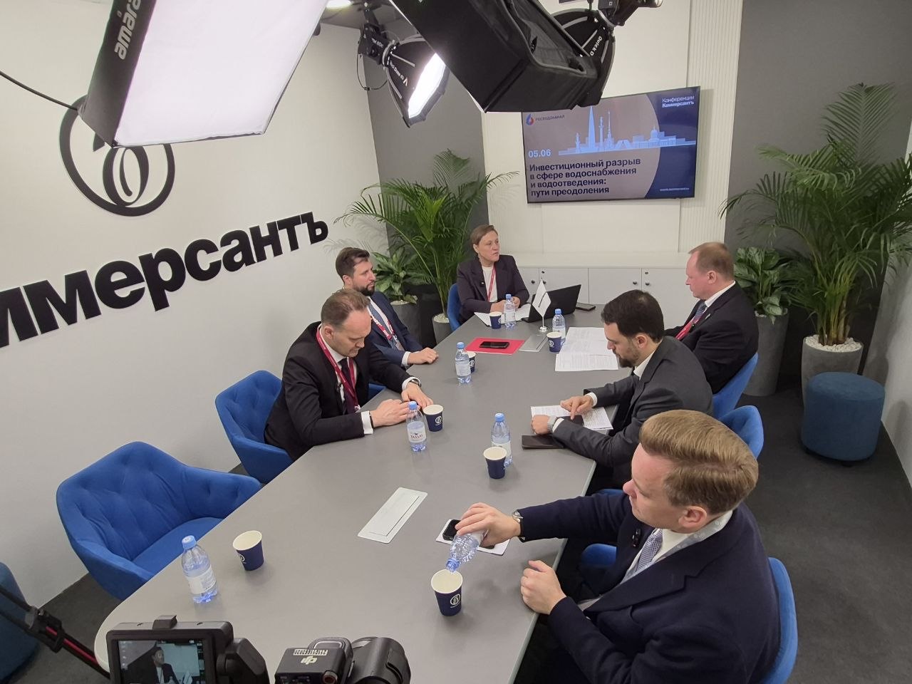 Антон Мороз выступил на деловой сессии ИД «Коммерсантъ», посвященной путям преодоления инвестиционного разрыва в сфере водоснабжения и водоотведения